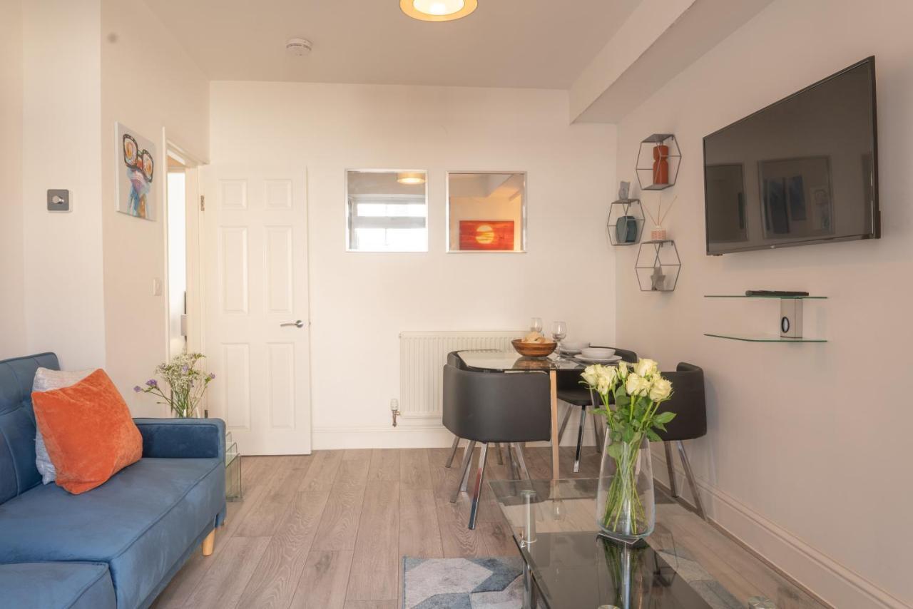 شقة Highfield House - 1 Bed-Sleeps 2-Tjs20Hh إلفراكومبْ المظهر الخارجي الصورة