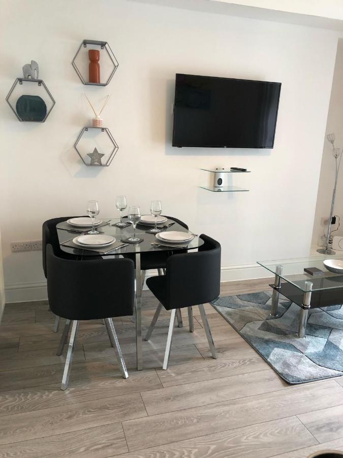 شقة Highfield House - 1 Bed-Sleeps 2-Tjs20Hh إلفراكومبْ المظهر الخارجي الصورة